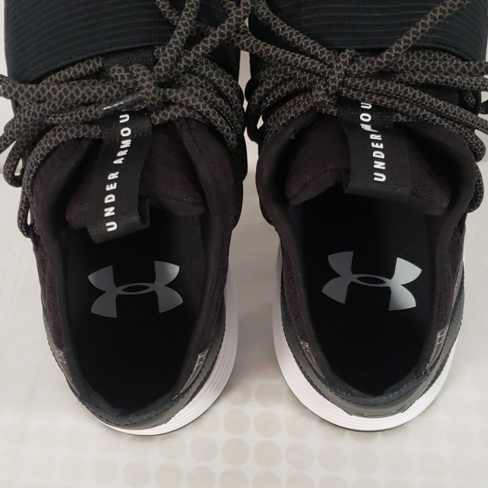 NEW UA Under Armour Breathe Lace Black Sneakers - Picture 5 of 8